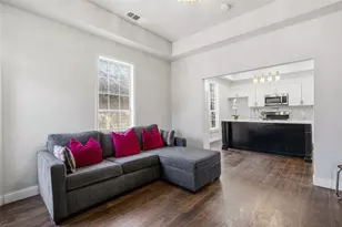 1321 Stewart St, Fort Worth, TX 76104 - Photo 6