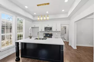 1321 Stewart St, Fort Worth, TX 76104 - Photo 8