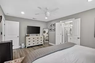 11335 McCree Rd, Dallas, TX 75238 - Photo 16