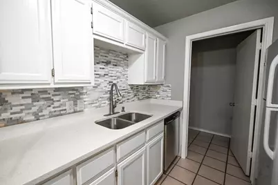 502 N Sewell Drive #B, Decatur, TX 76234 - Photo 4