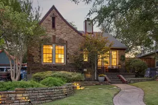 1027 Sarasota Cir, Dallas, TX 75223 - Photo 4