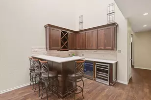 3465 Courtyard Cir, Farmers Branch, TX 75234 - Photo 6