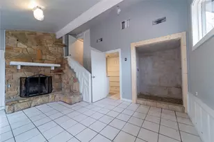 4838 Williams Spring Rd, Fort Worth, TX 76135 - Photo 6