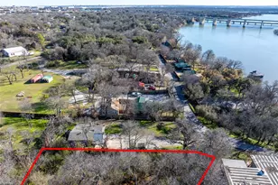 4838 Williams Spring Rd, Fort Worth, TX 76135 - Photo 2