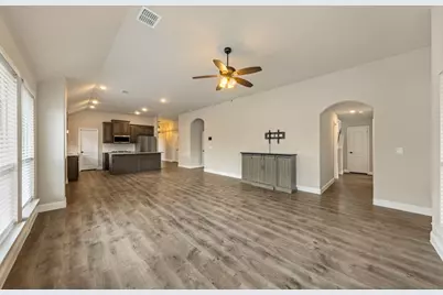 129 Sundance Circle, Waxahachie, TX 75165 - Photo 14