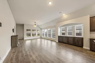 129 Sundance Cir, Waxahachie, TX 75165 - Photo 8