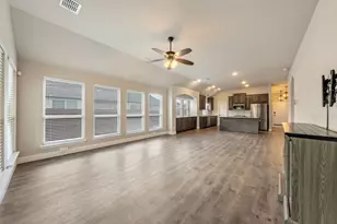 129 Sundance Cir, Waxahachie, TX 75165 - Photo 12