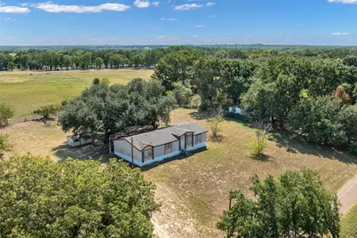125 Ivy Lane, Mabank, TX 75156 - Photo 1