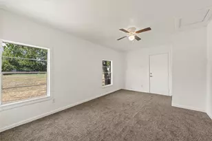 927 Oakwood Ave, Waco, TX 76706 - Photo 10