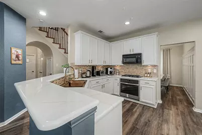 12361 Hawk Creek Drive, Frisco, TX 75033 - Photo 14