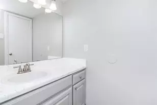 1826 Esters Rd, Irving, TX 75061 - Photo 30