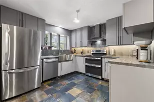 13121 Halwin Cir, Dallas, TX 75243 - Photo 8