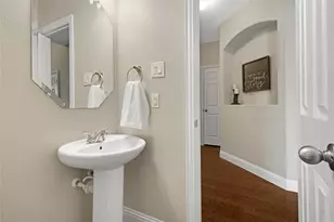 288 Hilltop Dr, Justin, TX 76247 - Photo 10