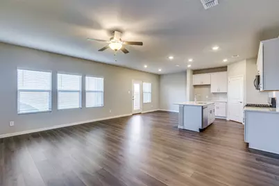 204 Travine Drive, Princeton, TX 75071 - Photo 6