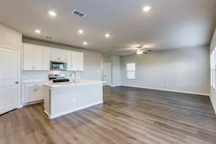 204 Travine Dr, Princeton, TX 75071 - Photo 10