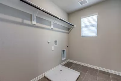 204 Travine Drive, Princeton, TX 75071 - Photo 16