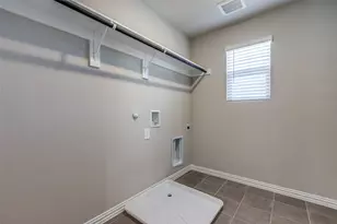 204 Travine Dr, Princeton, TX 75071 - Photo 16