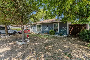 305 Chandler Dr, Garland, TX 75040 - Photo 2