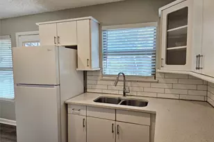 10630 Newcombe Dr, Dallas, TX 75228 - Photo 10