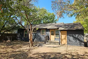 10630 Newcombe Dr, Dallas, TX 75228 - Photo 16