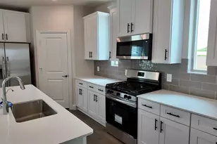 8801 Shoppers Ln, Plano, TX 75024 - Photo 6