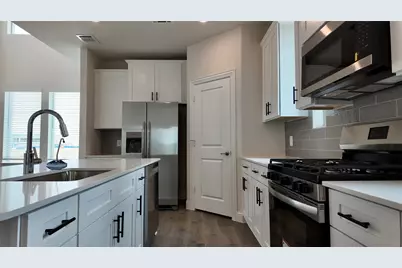 8801 Shoppers Lane, Plano, TX 75024 - Photo 8