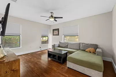 2909 Ryan Place Drive, Fort Worth, TX 76110 - Photo 18