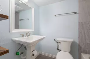12806 Midway Rd, Dallas, TX 75244 - Photo 20
