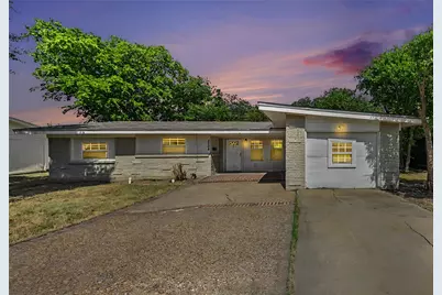 5504 Wheaton Drive, Fort Worth, TX 76133 - Photo 1