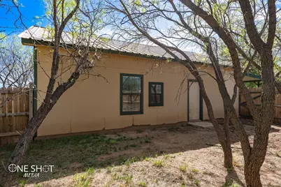 542 McCartney Lane, Tye, TX 79563 - Photo 32