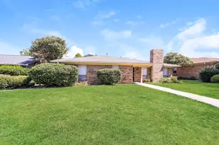 1841 College Pkwy, Lewisville, TX 75077 - Photo 2
