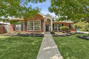 636 Whitetail Deer Ln, Crowley, TX 76036 - Photo 1