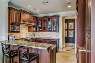 2555 N Pearl St, Dallas, TX 75201 - Photo 6