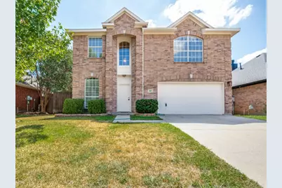 307 Mary Pat Drive, Grand Prairie, TX 75052 - Photo 1