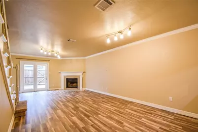 87 Winchester Drive, Euless, TX 76039 - Photo 8