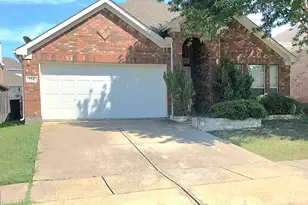 714 Honey Hill Dr, Garland, TX 75040 - Photo 1
