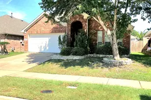 714 Honey Hill Dr, Garland, TX 75040 - Photo 2