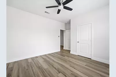 108 N Couch Street, Italy, TX 76651 - Photo 16