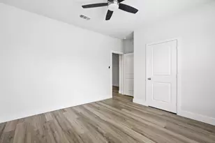 108 N Couch St, Italy, TX 76651 - Photo 16