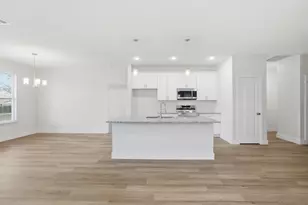 108 N Couch St, Italy, TX 76651 - Photo 6