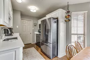 613 E 1st St, Weatherford, TX 76086 - Photo 8