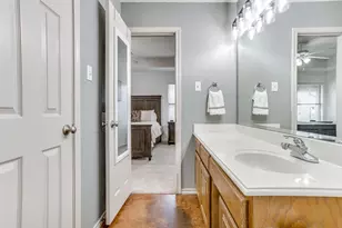 613 E 1st St, Weatherford, TX 76086 - Photo 28