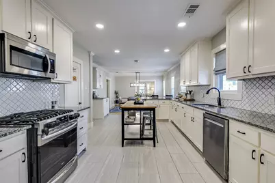 1823 Tremont Avenue, Fort Worth, TX 76107 - Photo 18
