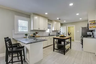 1823 Tremont Avenue, Fort Worth, TX 76107 - Photo 16
