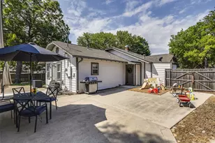 1823 Tremont Ave, Fort Worth, TX 76107 - Photo 32