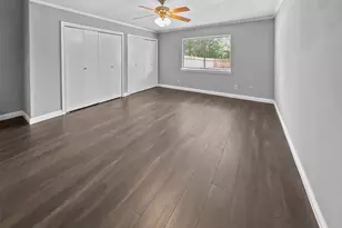 6210 Glenmoor Dr, Garland, TX 75043 - Photo 12
