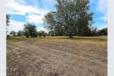 202 W 6th Street, Thornton, TX 76687 - Photo 22