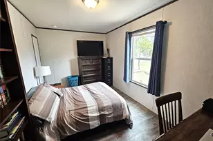 202 W 6th St, Thornton, TX 76687 - Photo 16