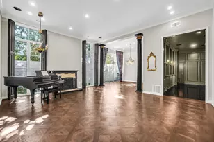 3802 S Versailles Ave, Dallas, TX 75209 - Photo 8