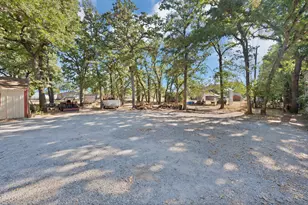 725 Greenwood Cut Off Rd, Weatherford, TX 76088 - Photo 28